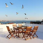 Cihangir Vav Suites